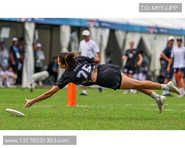 成都飞盘队在世界攀岩锦标赛中的拼搏故事与荣耀时刻